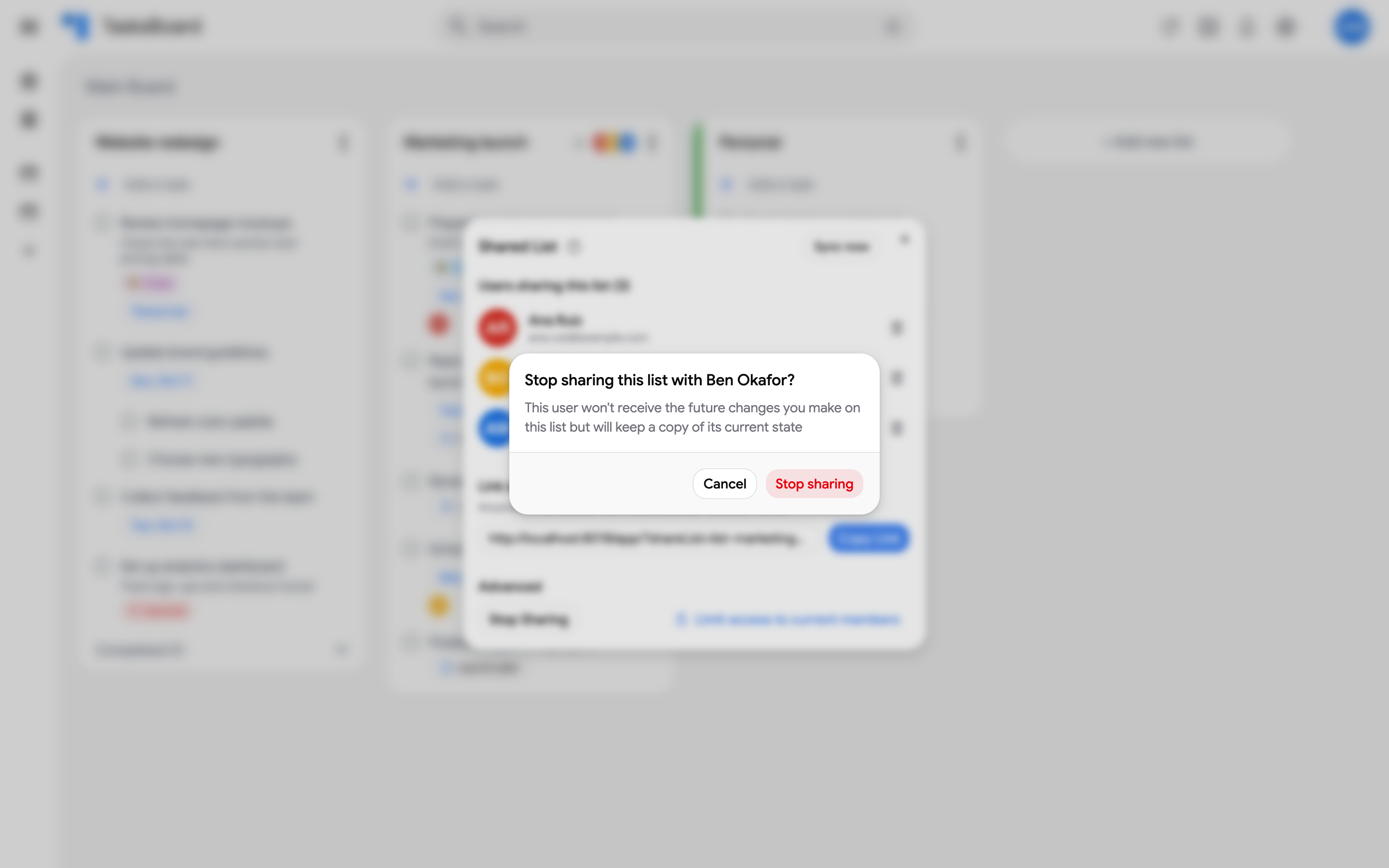 The confirmation shown when removing a collaborator from a shared list